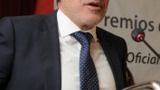 D. Javier Fernández Fernández, Premio Fernando Becker 2016 interviene para agradecer la distinción