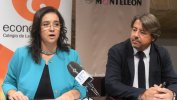 La Decana del Colegio, Nuria González y el Gerente de la Fundación Monteleón, Fernando García Llamas.