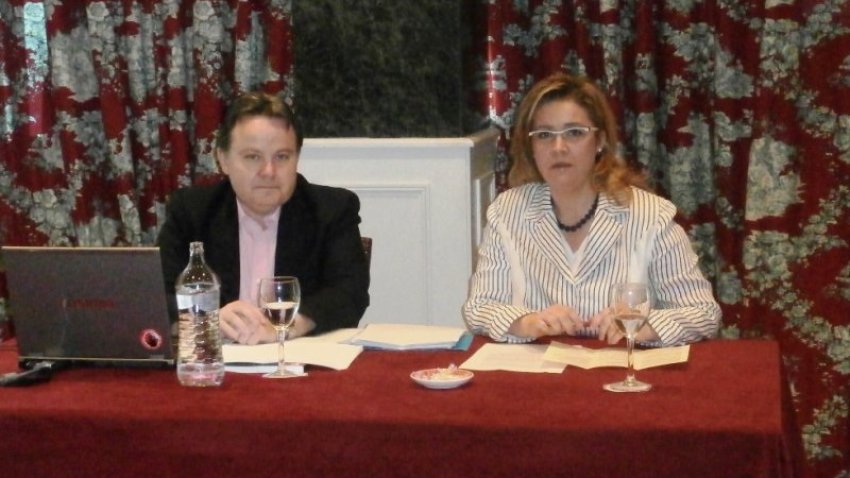 D. Carlos Nieto Delgado y la Decana, Dña. Nuria González Rabanal